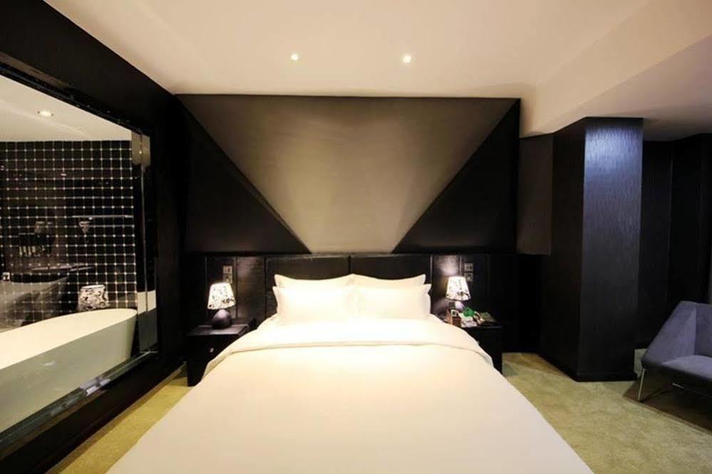Luoyang Mubin Business Hotel 古城镇 外观 照片